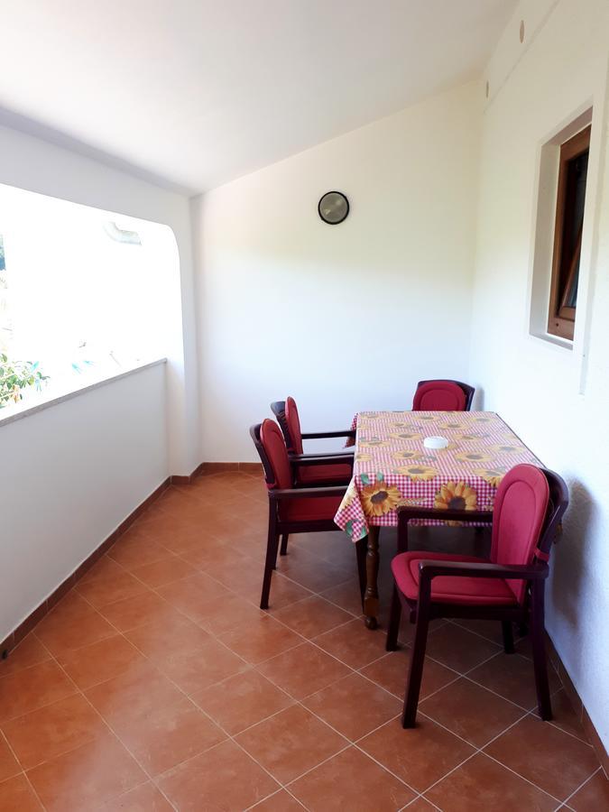 Apartments Lea Porec Bagian luar foto