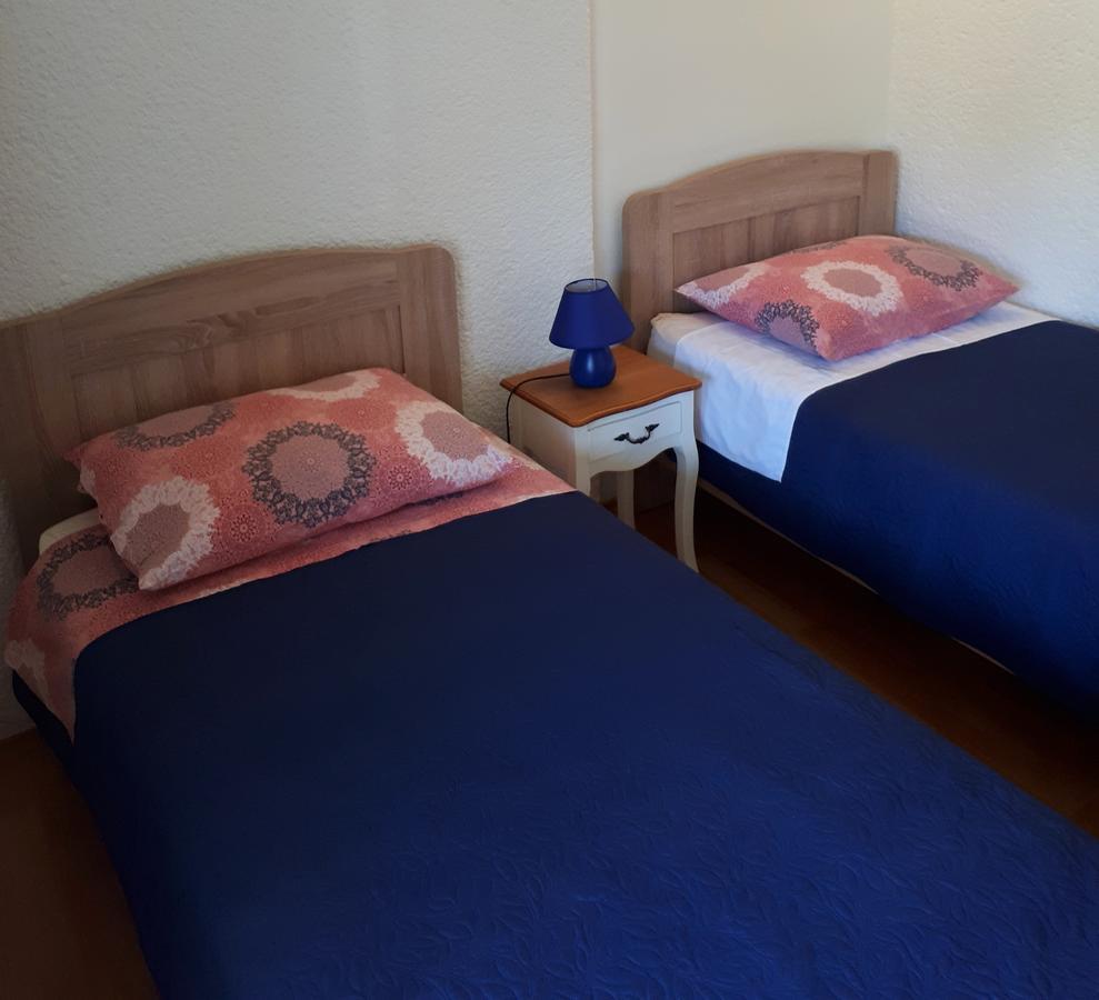 Apartments Lea Porec Bagian luar foto